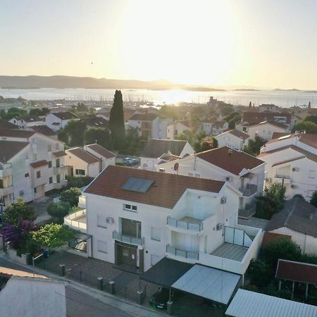 Apartments Dumancic Биоград на Мору Екстериор снимка