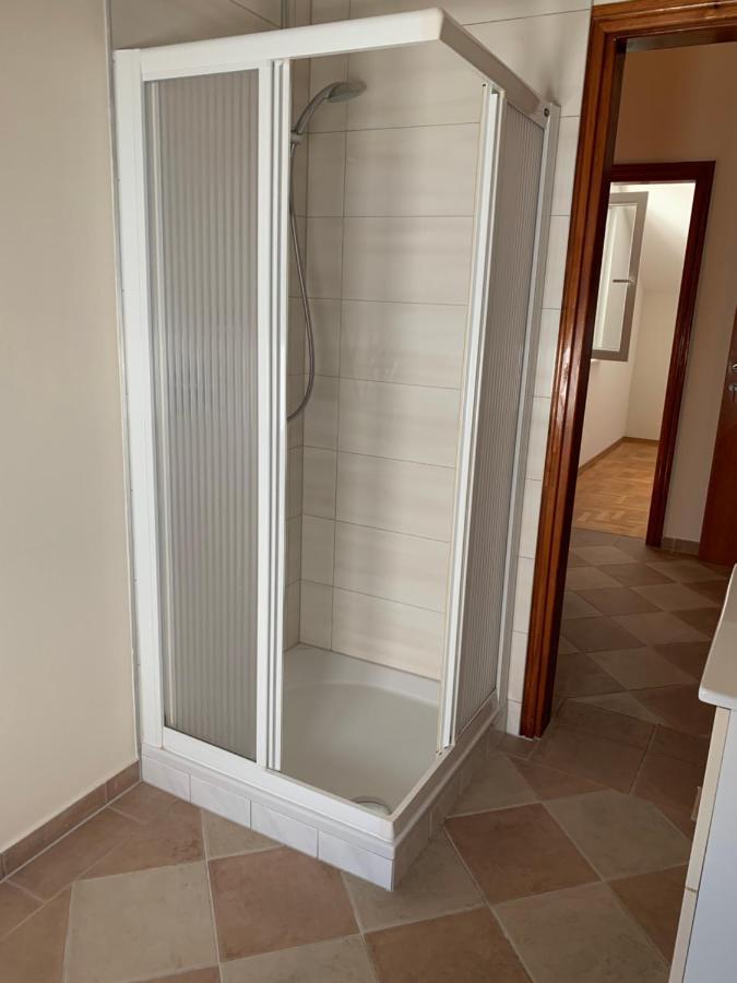 Apartments Dumancic Биоград на Мору Екстериор снимка