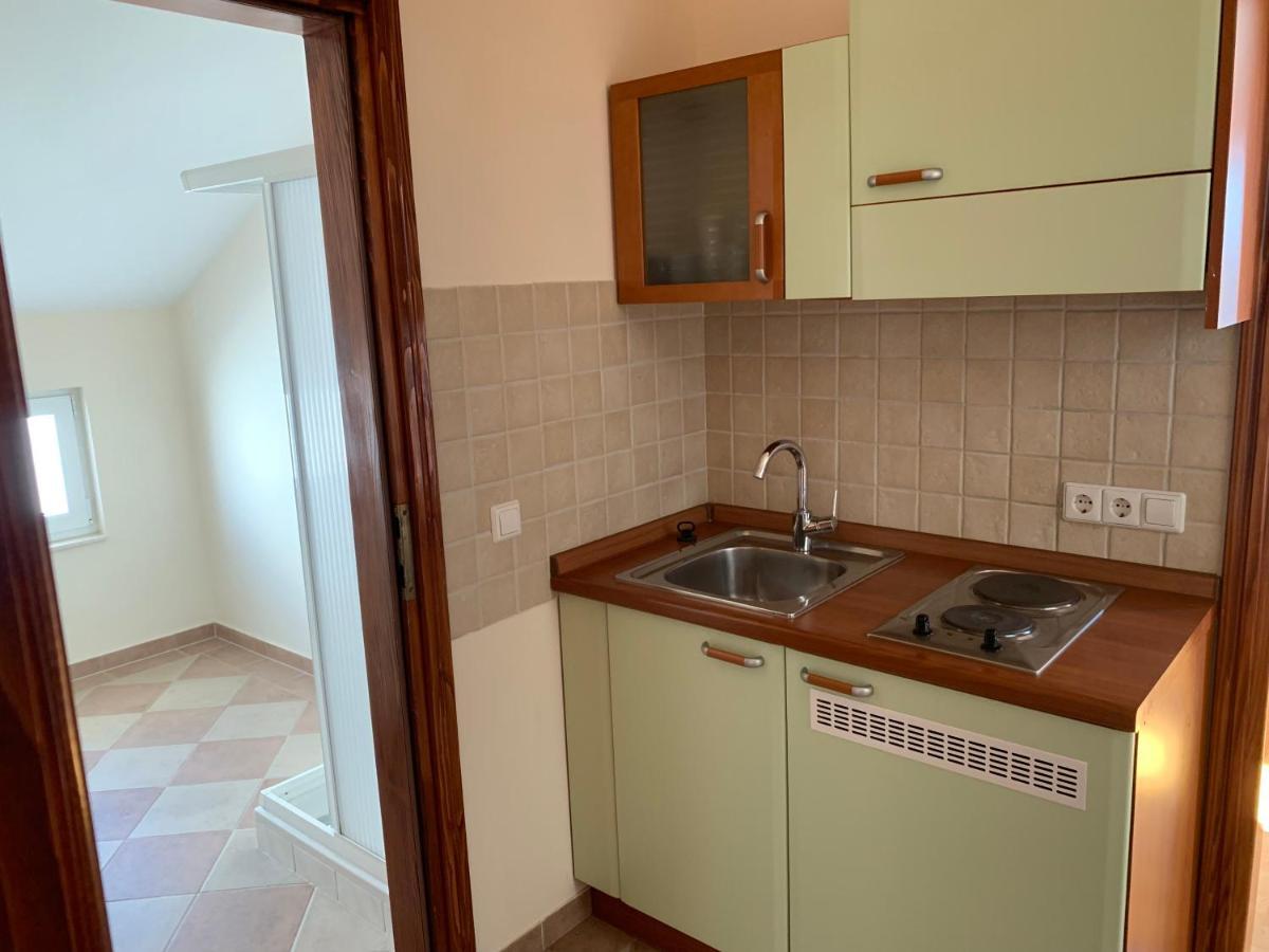 Apartments Dumancic Биоград на Мору Екстериор снимка