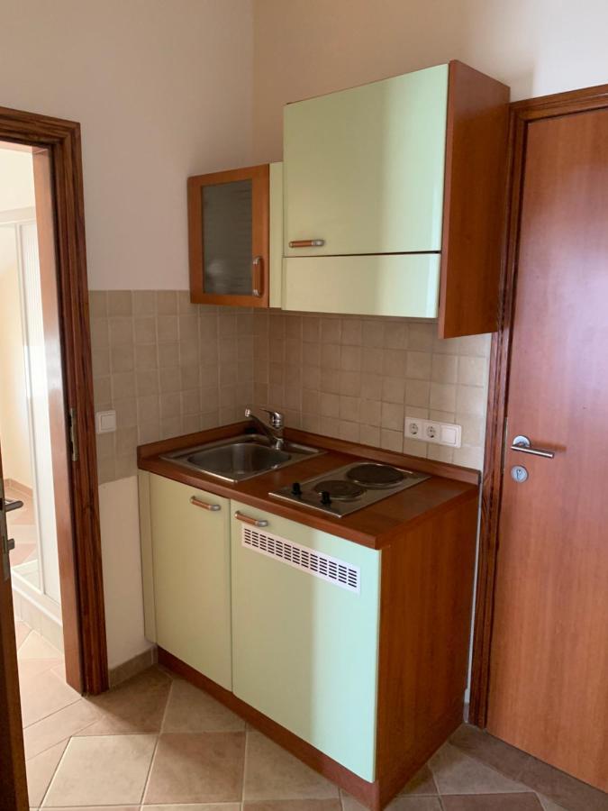 Apartments Dumancic Биоград на Мору Екстериор снимка