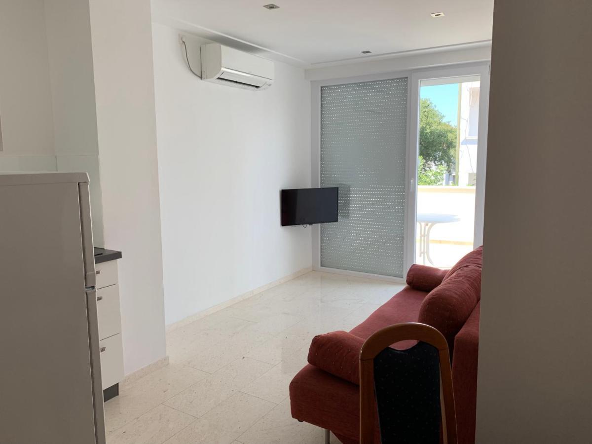 Apartments Dumancic Биоград на Мору Екстериор снимка