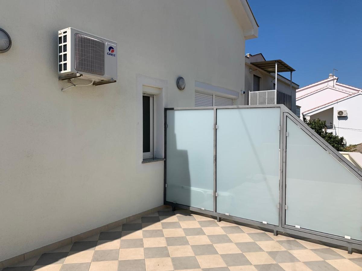 Apartments Dumancic Биоград на Мору Екстериор снимка