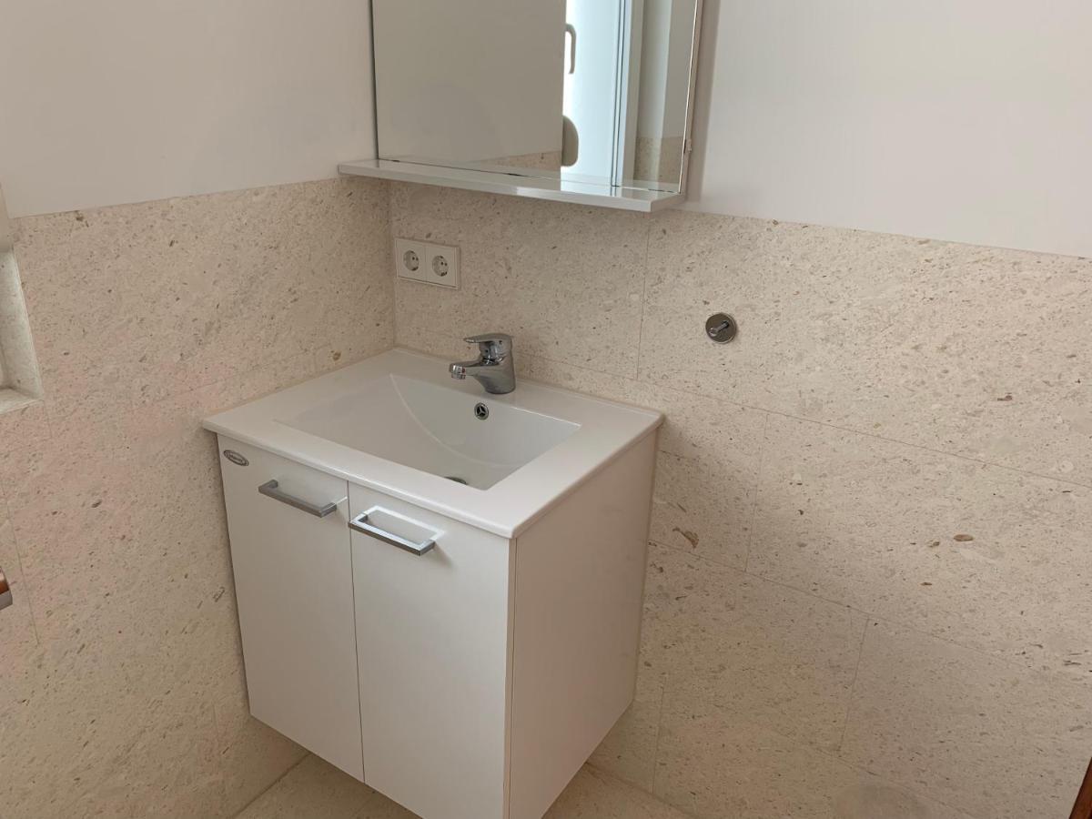 Apartments Dumancic Биоград на Мору Екстериор снимка