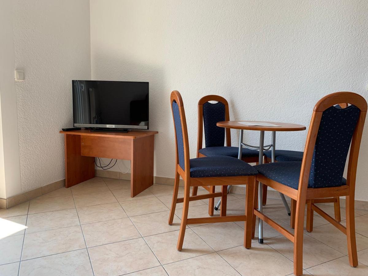 Apartments Dumancic Биоград на Мору Екстериор снимка