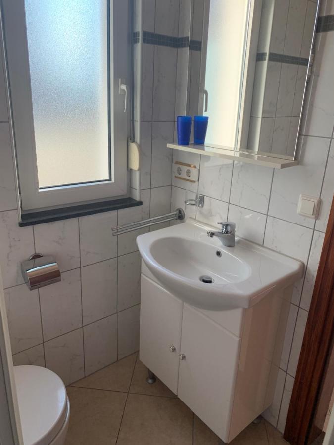 Apartments Dumancic Биоград на Мору Екстериор снимка